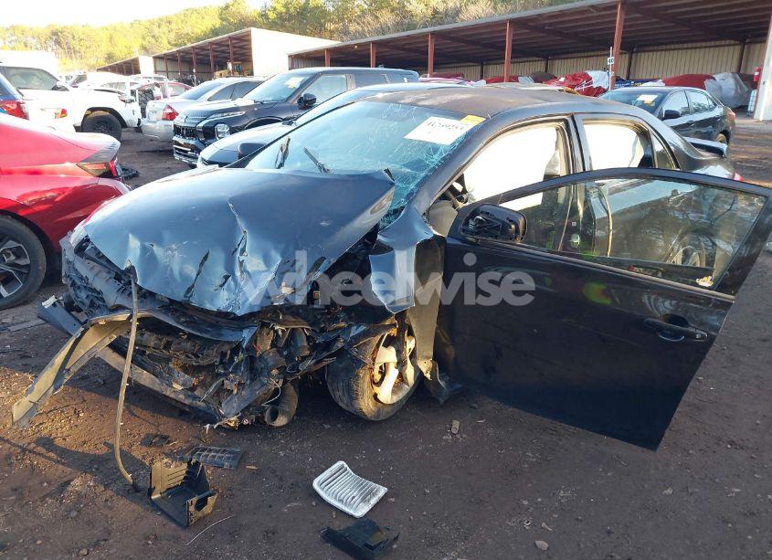 Photo 2 of 2011 Toyota Corolla S (VIN 2T1BU4EE2BC644004)