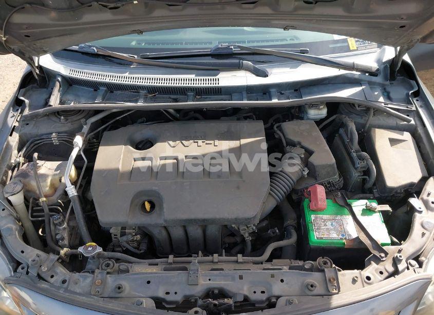 Photo 10 of 2011 Toyota Corolla S (VIN 2T1BU4EE2BC646402)