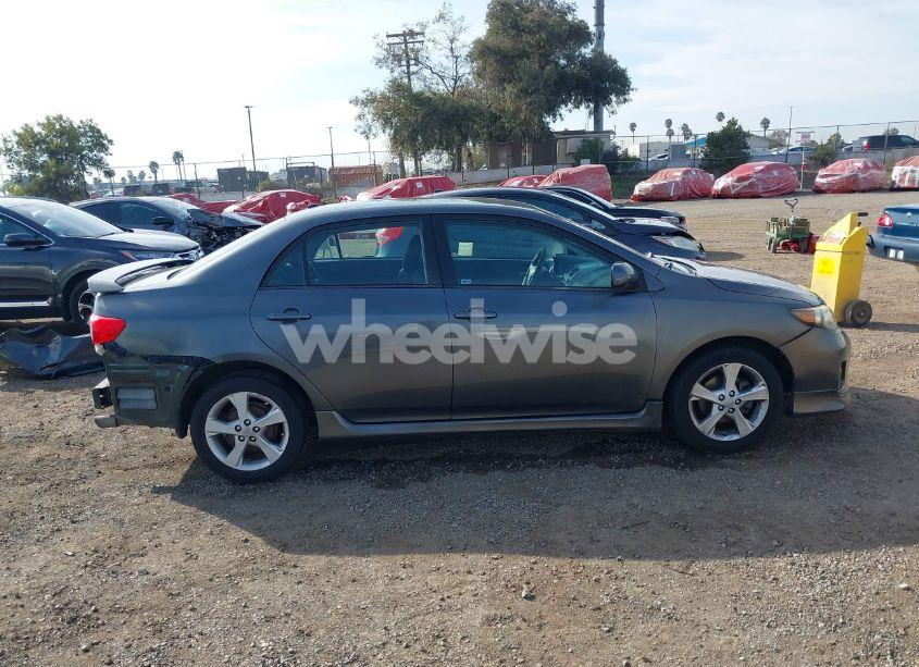 Photo 14 of 2011 Toyota Corolla S (VIN 2T1BU4EE2BC646402)