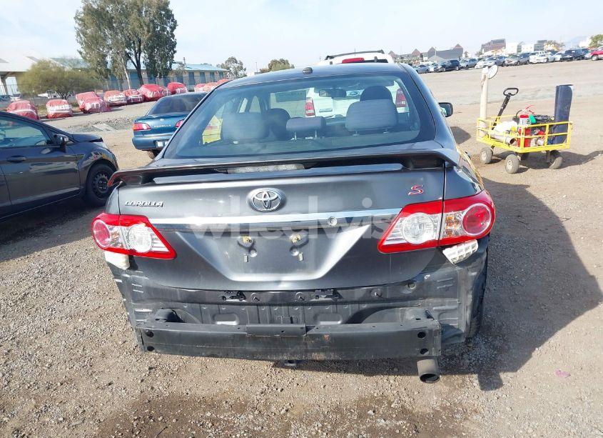 Photo 17 of 2011 Toyota Corolla S (VIN 2T1BU4EE2BC646402)