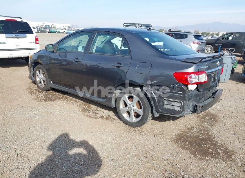 Photo 3 of 2011 Toyota Corolla S (VIN 2T1BU4EE2BC646402)
