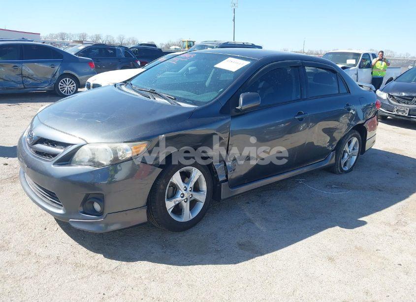 Photo 2 of 2011 Toyota Corolla S (VIN 2T1BU4EE2BC655164)