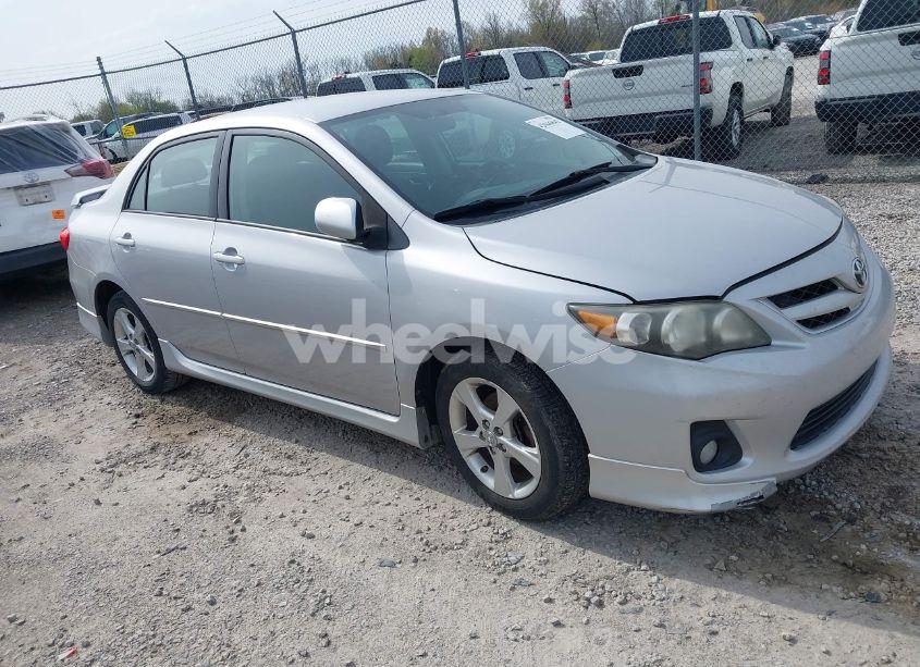 2011 Toyota Corolla S (VIN 2T1BU4EE2BC682901) main photo