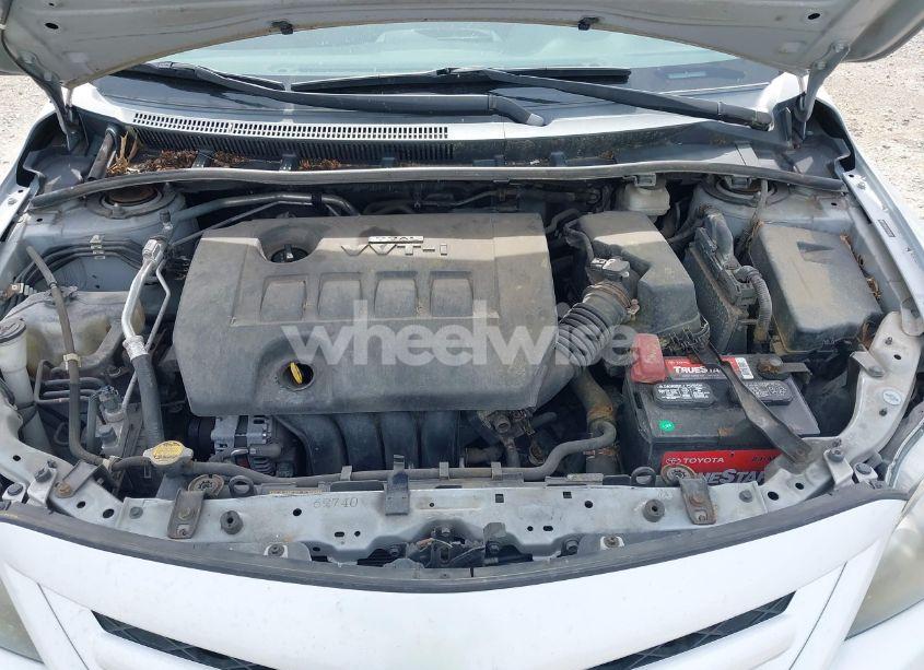 Photo 10 of 2011 Toyota Corolla S (VIN 2T1BU4EE2BC682901)