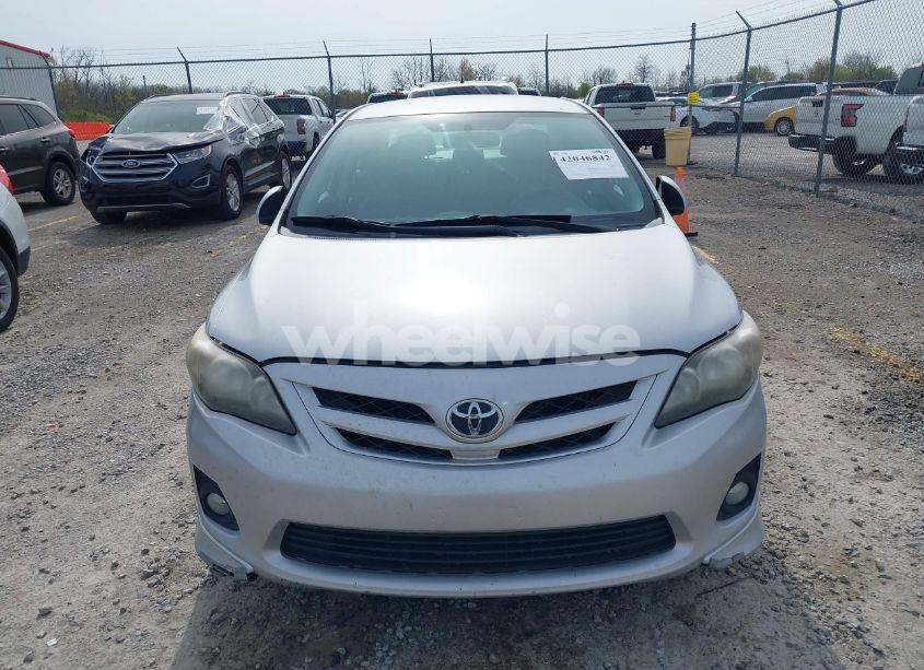 Photo 6 of 2011 Toyota Corolla S (VIN 2T1BU4EE2BC682901)