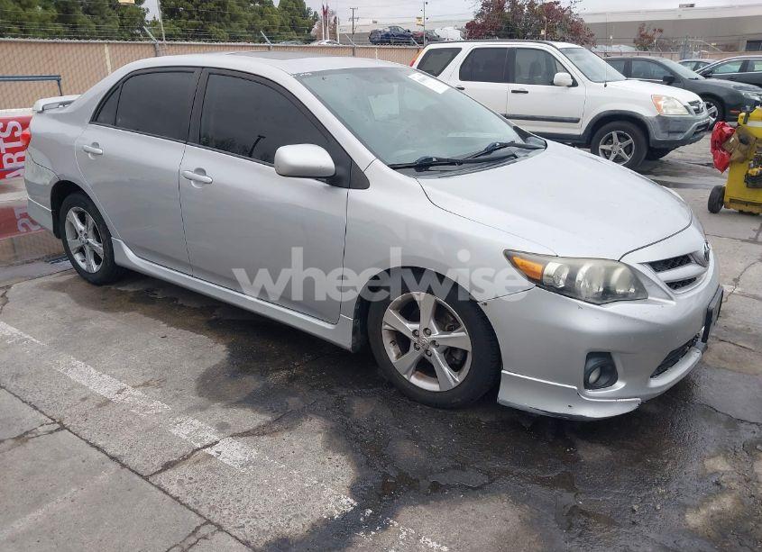 2011 Toyota Corolla S (VIN 2T1BU4EE2BC693235) main photo