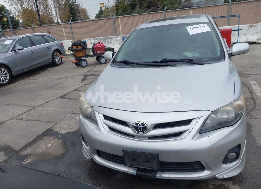 Photo 12 of 2011 Toyota Corolla S (VIN 2T1BU4EE2BC693235)