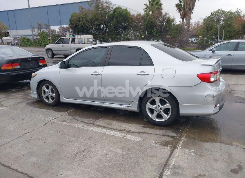 Photo 14 of 2011 Toyota Corolla S (VIN 2T1BU4EE2BC693235)