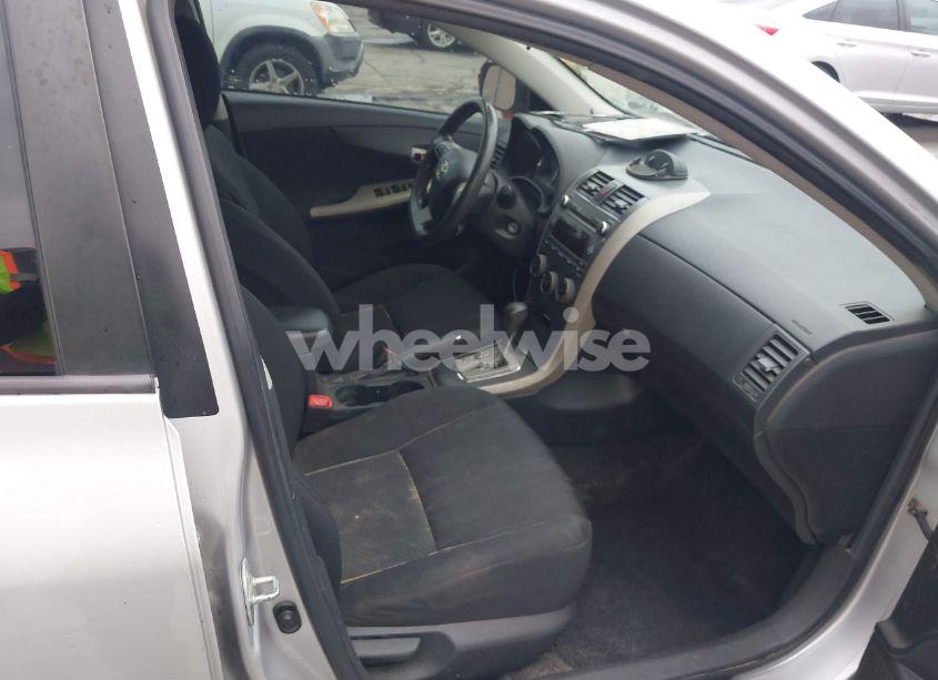 Photo 5 of 2011 Toyota Corolla S (VIN 2T1BU4EE2BC693235)