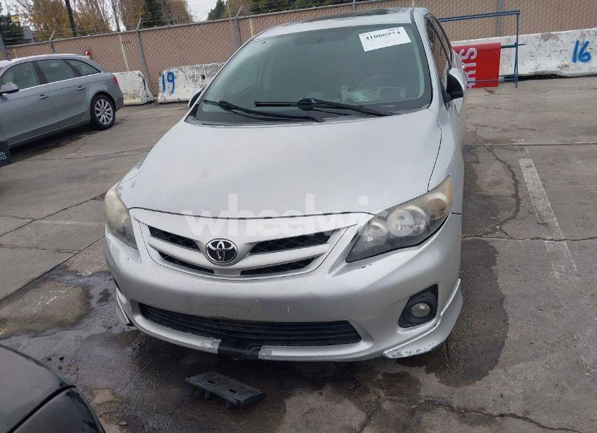 Photo 6 of 2011 Toyota Corolla S (VIN 2T1BU4EE2BC693235)