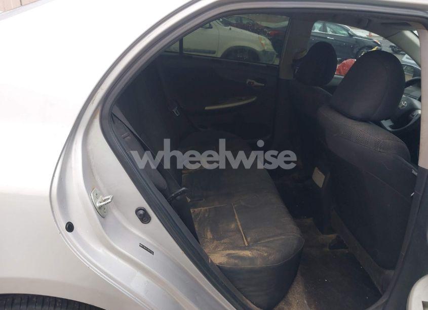 Photo 8 of 2011 Toyota Corolla S (VIN 2T1BU4EE2BC693235)