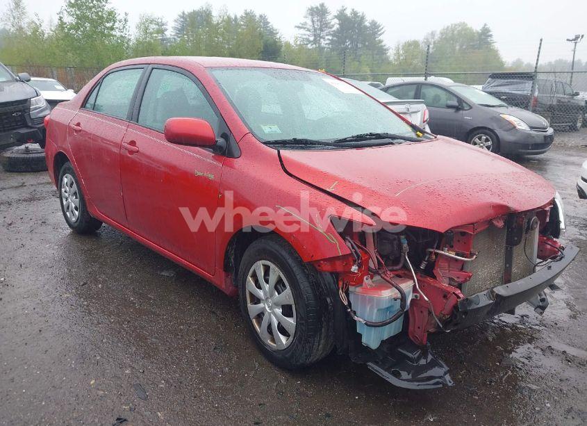 2011 Toyota Corolla LE (VIN 2T1BU4EE2BC697253) main photo