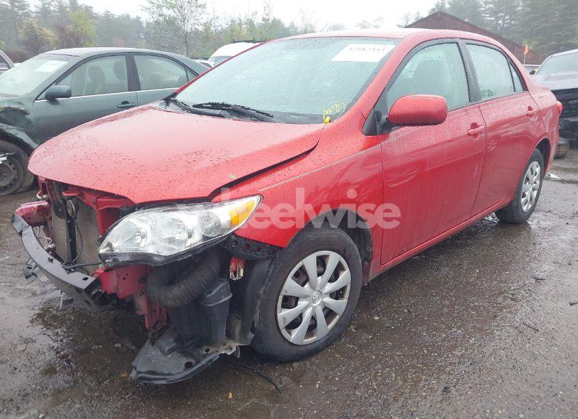 Photo 2 of 2011 Toyota Corolla LE (VIN 2T1BU4EE2BC697253)
