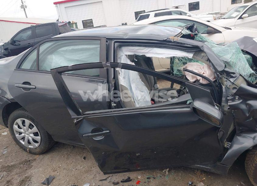 Photo 14 of 2011 Toyota Corolla LE (VIN 2T1BU4EE2BC712947)