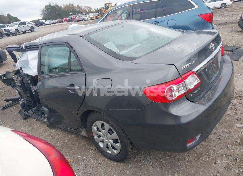 Photo 3 of 2011 Toyota Corolla LE (VIN 2T1BU4EE2BC712947)