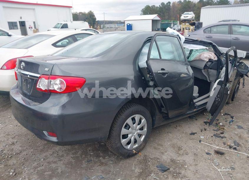 Photo 4 of 2011 Toyota Corolla LE (VIN 2T1BU4EE2BC712947)
