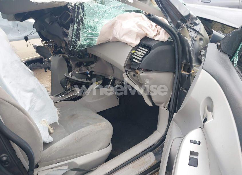 Photo 5 of 2011 Toyota Corolla LE (VIN 2T1BU4EE2BC712947)