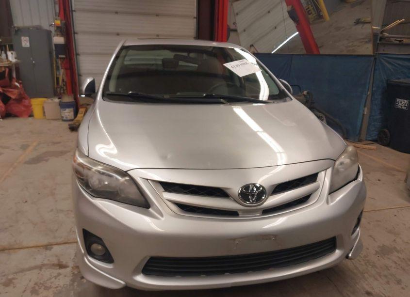 Photo 13 of 2011 Toyota Corolla S (VIN 2T1BU4EE2BC727531)
