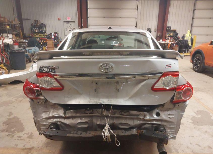 Photo 17 of 2011 Toyota Corolla S (VIN 2T1BU4EE2BC727531)