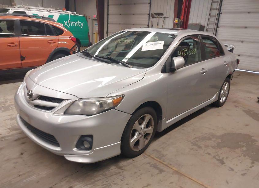 Photo 2 of 2011 Toyota Corolla S (VIN 2T1BU4EE2BC727531)
