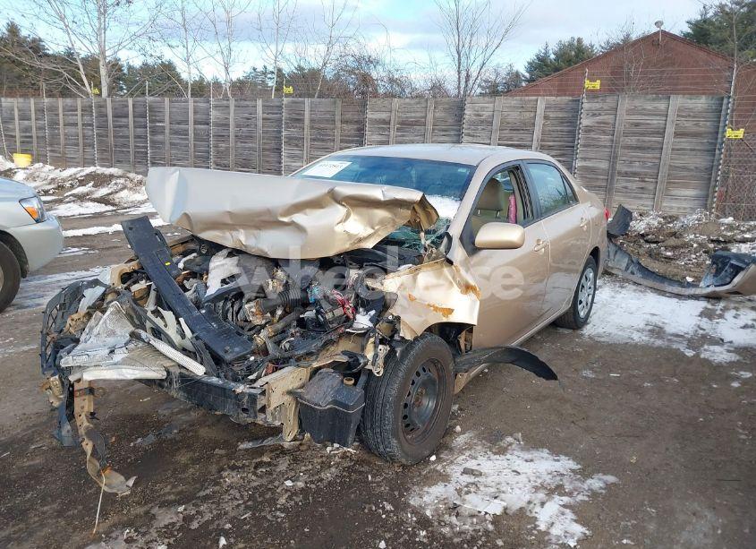 Photo 2 of 2011 Toyota Corolla LE (VIN 2T1BU4EE2BC729358)