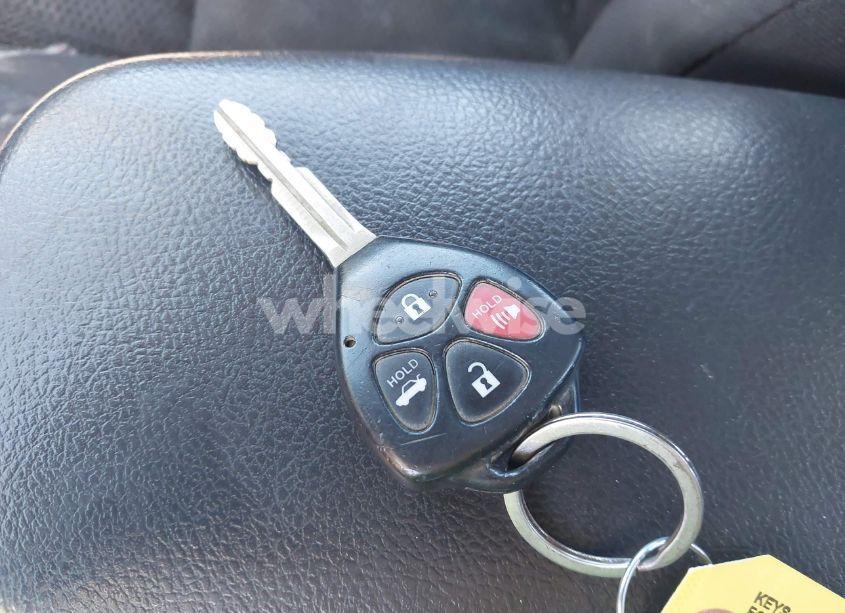 Photo 11 of 2011 Toyota Corolla S (VIN 2T1BU4EE2BC741803)