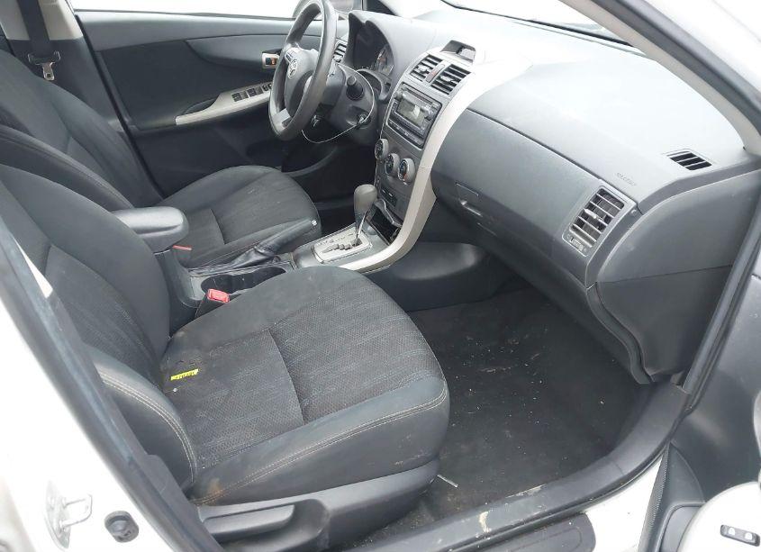 Photo 5 of 2012 Toyota Corolla S (VIN 2T1BU4EE2CC765875)