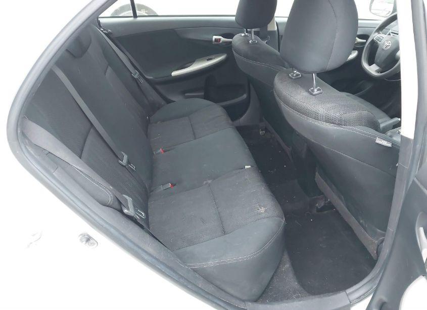 Photo 8 of 2012 Toyota Corolla S (VIN 2T1BU4EE2CC765875)