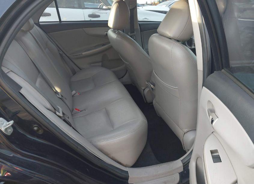 Photo 8 of 2012 Toyota Corolla LE (VIN 2T1BU4EE2CC770672)