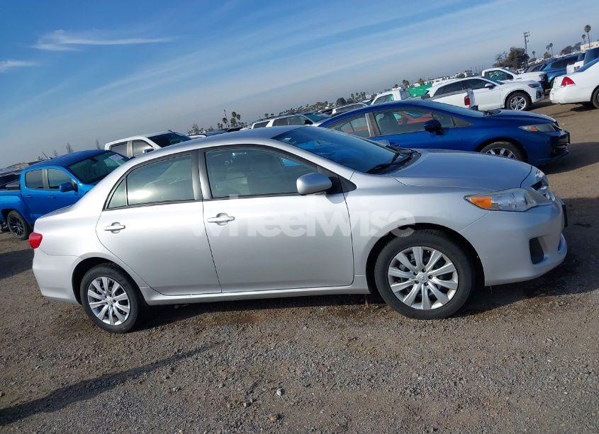 Photo 13 of 2012 Toyota Corolla LE (VIN 2T1BU4EE2CC783650)