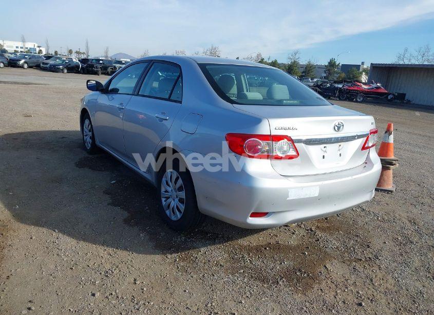 Photo 3 of 2012 Toyota Corolla LE (VIN 2T1BU4EE2CC783650)