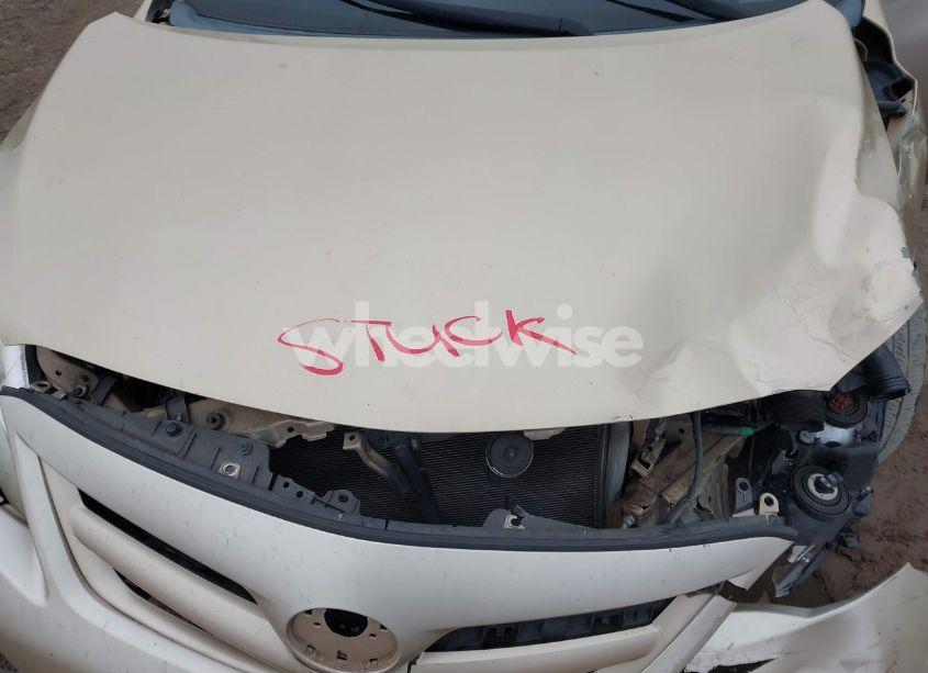 Photo 10 of 2012 Toyota Corolla LE (VIN 2T1BU4EE2CC786399)