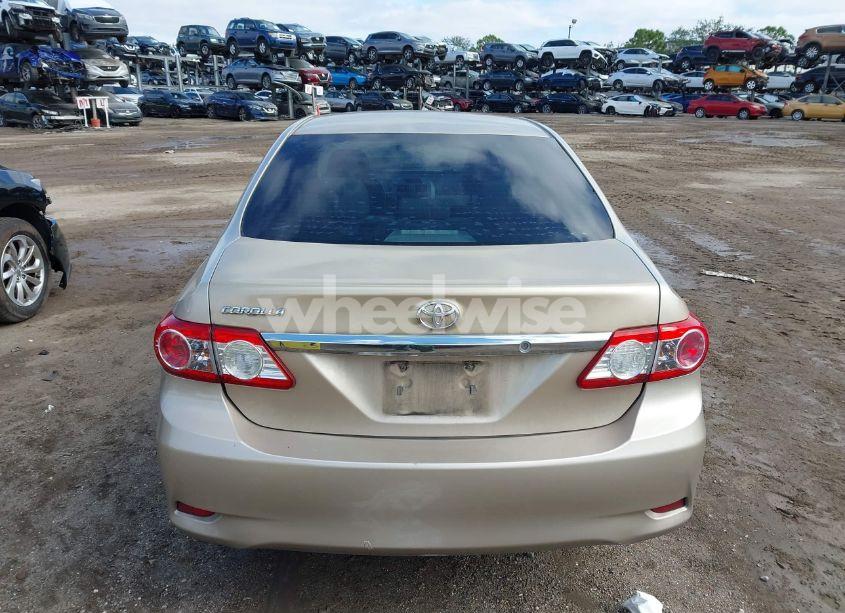 Photo 16 of 2012 Toyota Corolla LE (VIN 2T1BU4EE2CC786399)