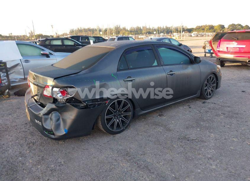 Photo 4 of 2012 Toyota Corolla LE (VIN 2T1BU4EE2CC787617)