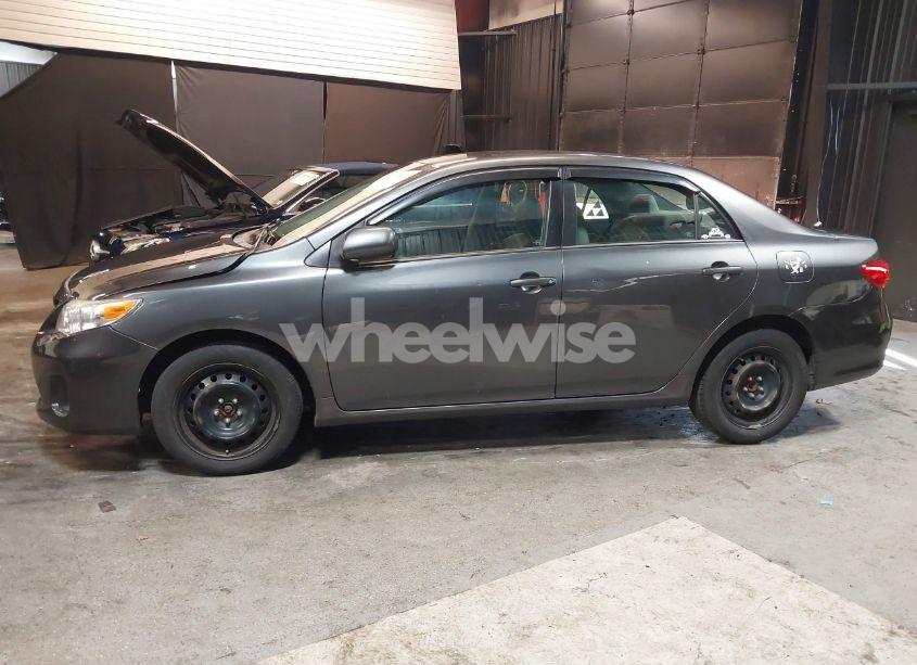 Photo 15 of 2012 Toyota Corolla LE (VIN 2T1BU4EE2CC793904)