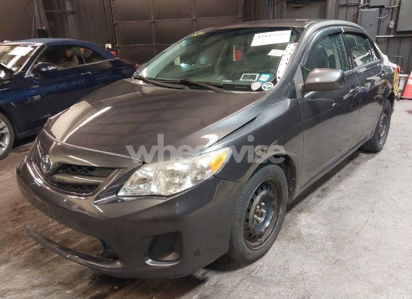 Photo 2 of 2012 Toyota Corolla LE (VIN 2T1BU4EE2CC793904)