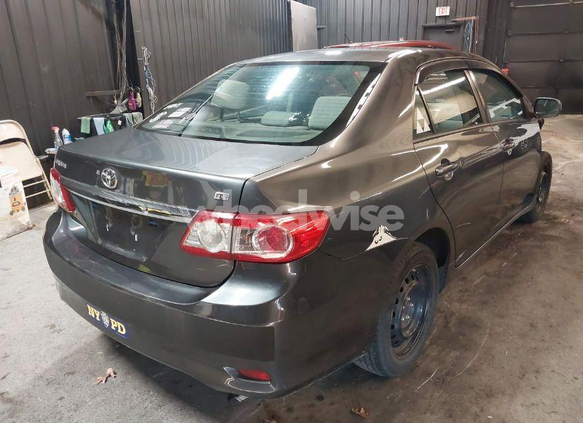 Photo 4 of 2012 Toyota Corolla LE (VIN 2T1BU4EE2CC793904)