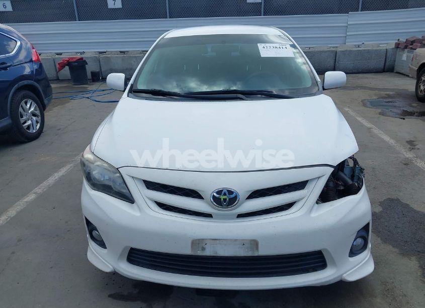 Photo 13 of 2012 Toyota Corolla S (VIN 2T1BU4EE2CC802911)