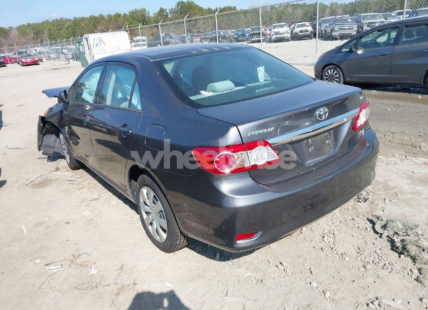 Photo 3 of 2012 Toyota Corolla LE (VIN 2T1BU4EE2CC808935)