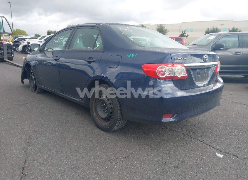 Photo 3 of 2012 Toyota Corolla LE (VIN 2T1BU4EE2CC810295)