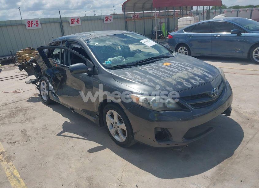 2012 Toyota Corolla S (VIN 2T1BU4EE2CC811592) main photo