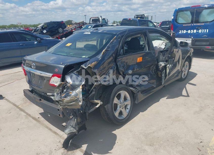 Photo 4 of 2012 Toyota Corolla S (VIN 2T1BU4EE2CC811592)