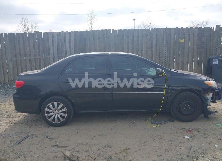 Photo 13 of 2012 Toyota Corolla LE (VIN 2T1BU4EE2CC816209)