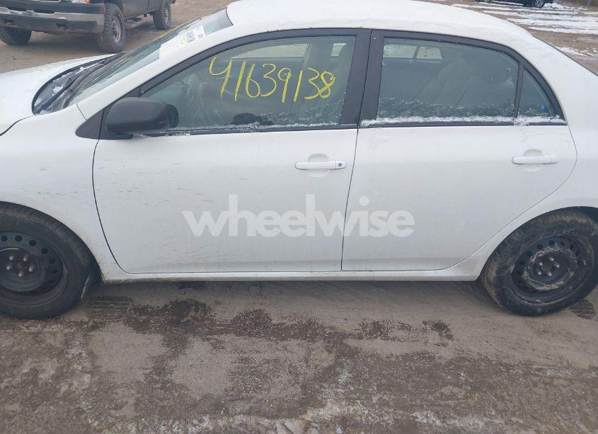 Photo 14 of 2012 Toyota Corolla LE (VIN 2T1BU4EE2CC818476)