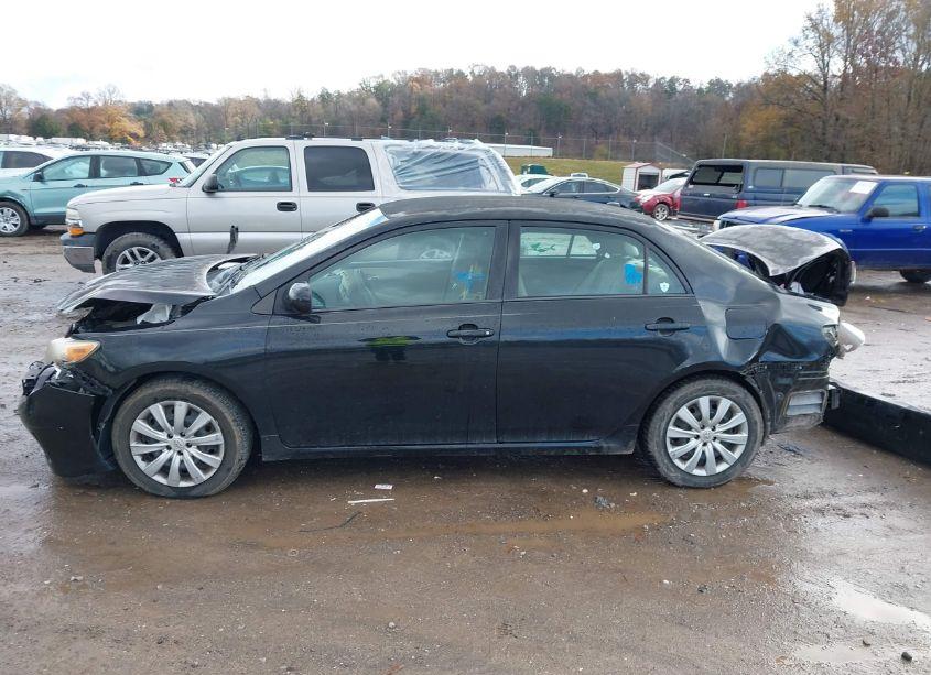 Photo 14 of 2012 Toyota Corolla LE (VIN 2T1BU4EE2CC825251)