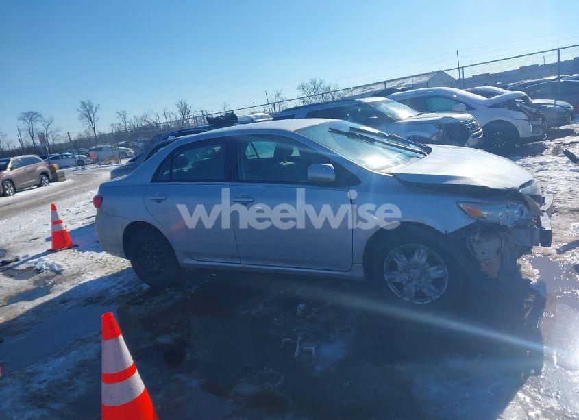 Photo 14 of 2012 Toyota Corolla LE (VIN 2T1BU4EE2CC827923)