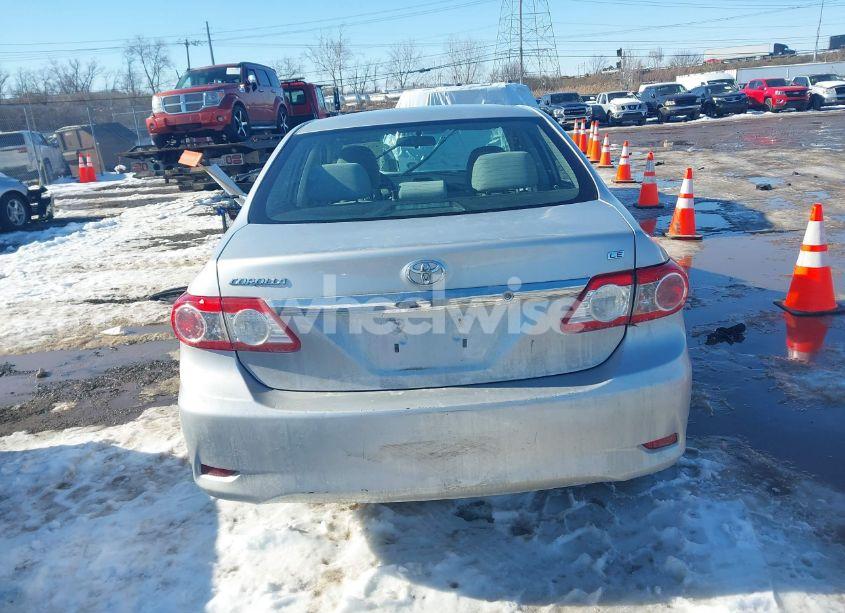 Photo 17 of 2012 Toyota Corolla LE (VIN 2T1BU4EE2CC827923)