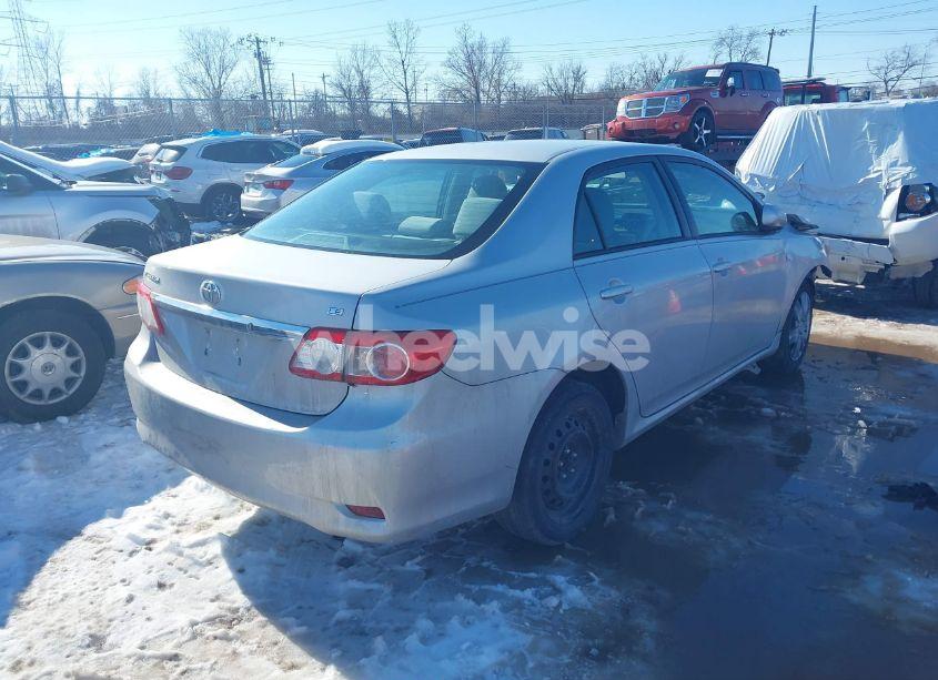 Photo 4 of 2012 Toyota Corolla LE (VIN 2T1BU4EE2CC827923)