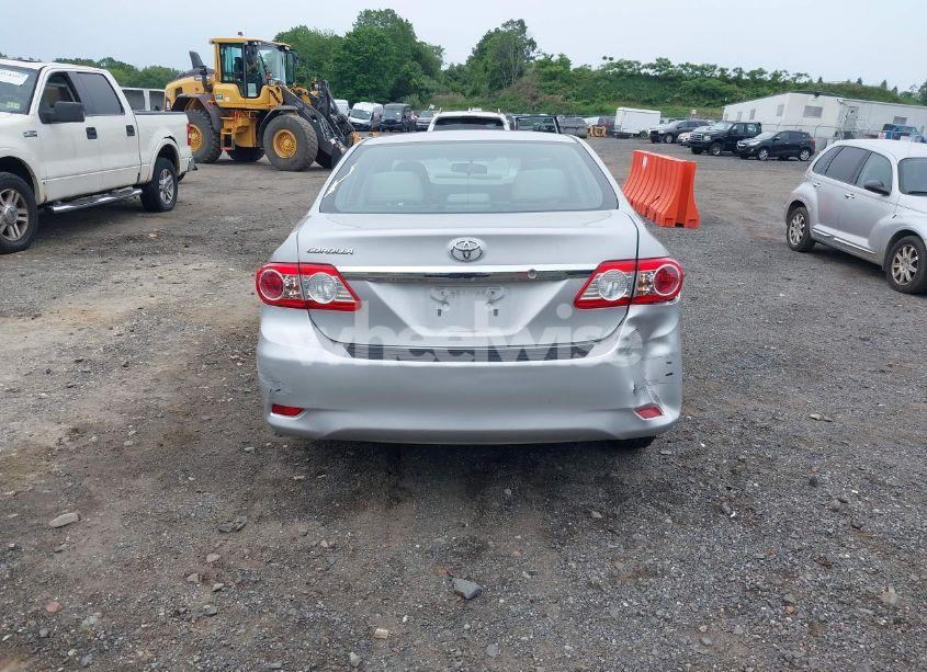 Photo 17 of 2012 Toyota Corolla L (VIN 2T1BU4EE2CC828022)