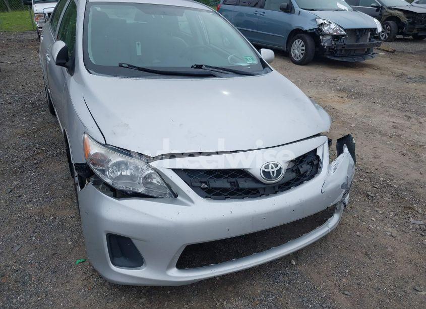 Photo 18 of 2012 Toyota Corolla L (VIN 2T1BU4EE2CC828022)